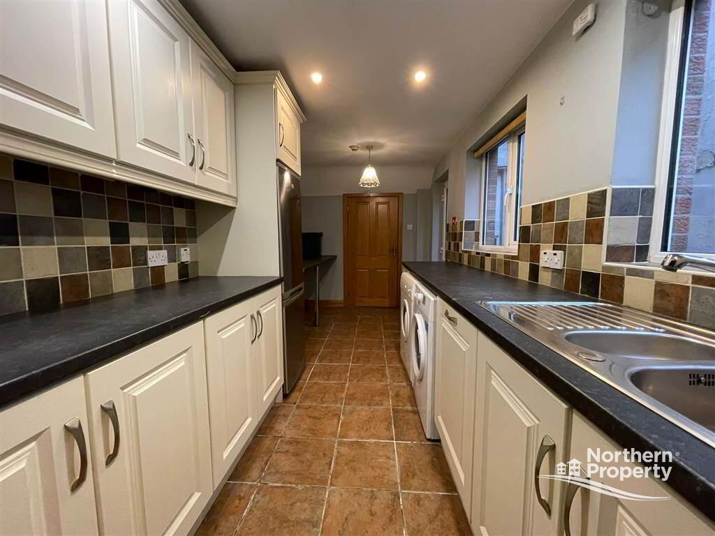 Photo 7 of 71 Hawthorn Street, Belfast