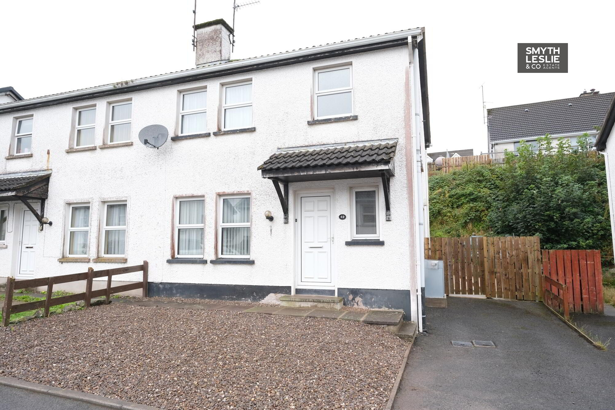 Photo 1 of 49 Lackaboy View, Enniskillen