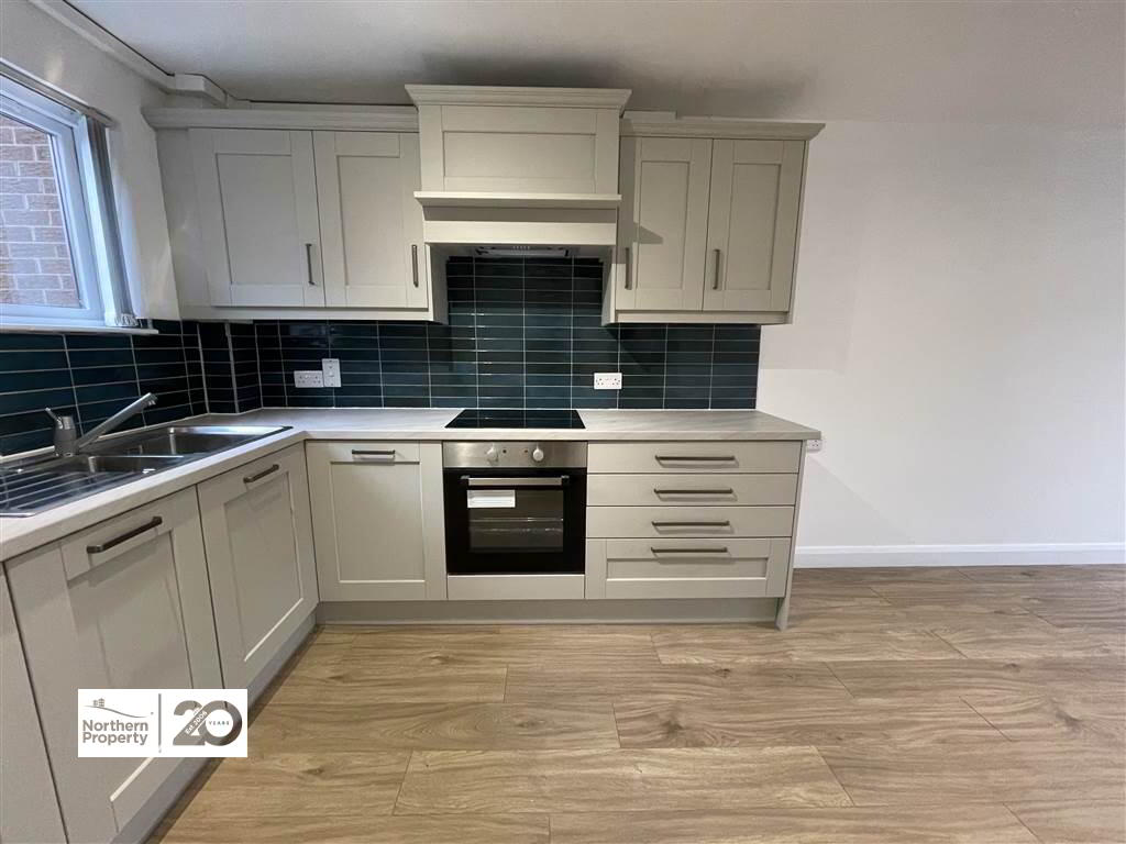 Photo 5 of 2 Friendly Way, Belfast