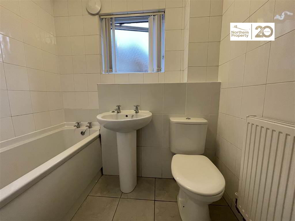 Photo 12 of 2 Friendly Way, Belfast