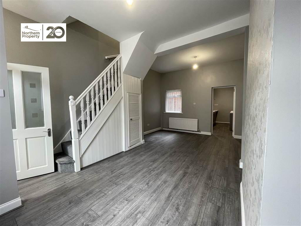 Photo 3 of 42 Oakman Street, Belfast