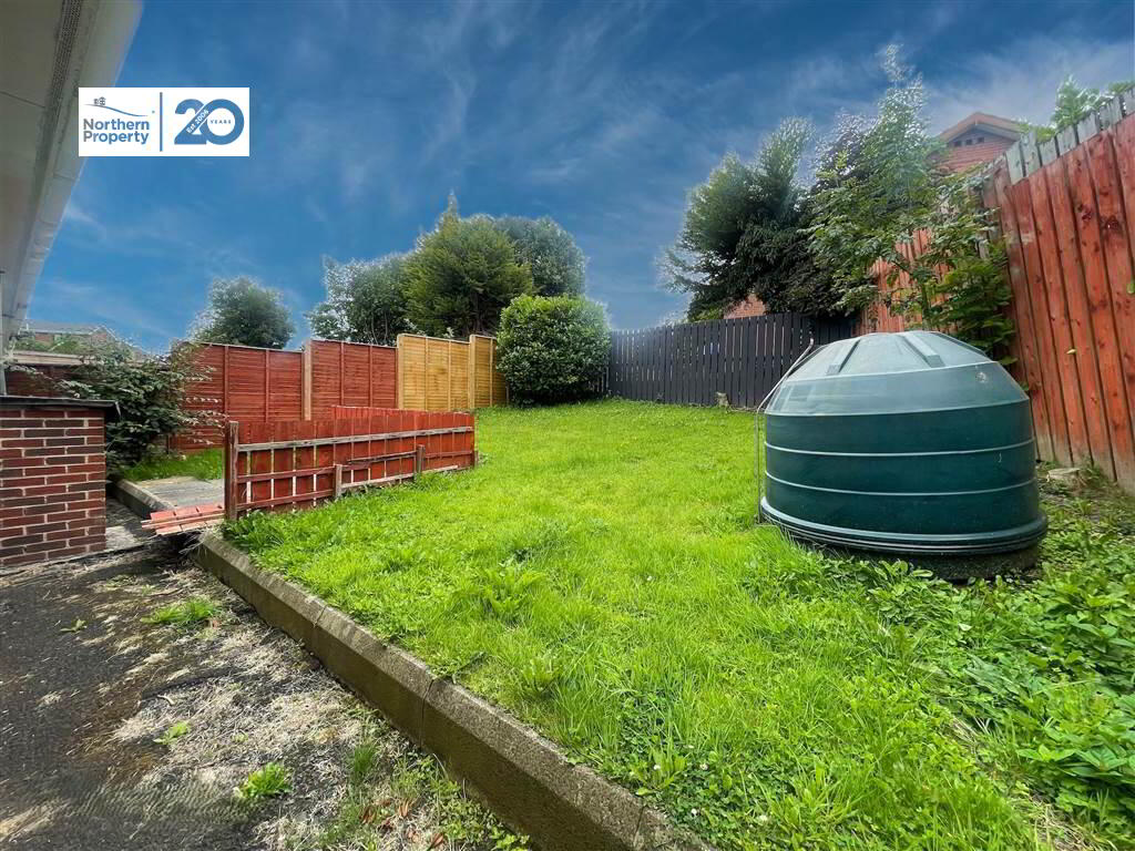 Photo 11 of 16 Hightown Rise, Glengormley, Newtownabbey