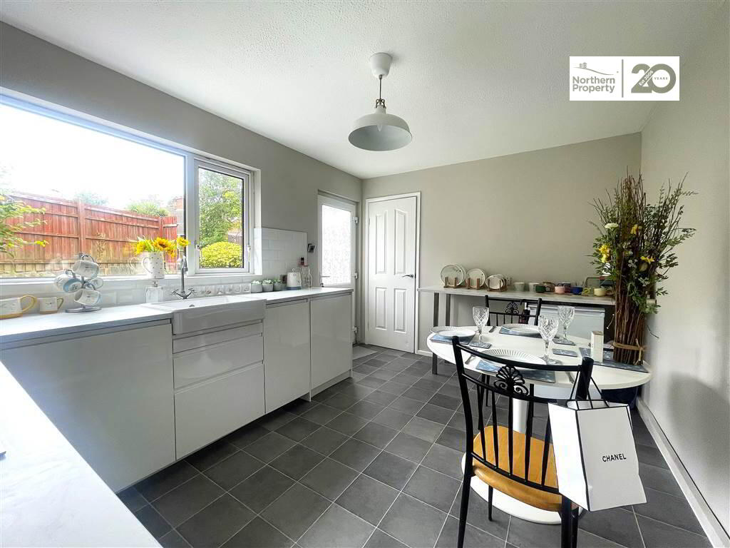 Photo 4 of 16 Hightown Rise, Glengormley, Newtownabbey