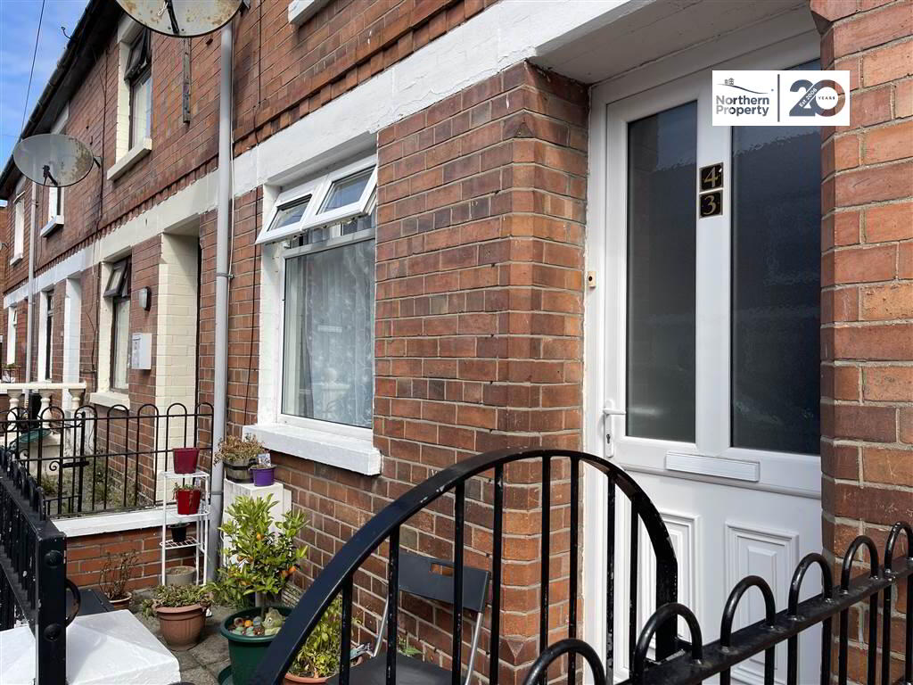 Photo 2 of 43 Beechmount Parade, Belfast