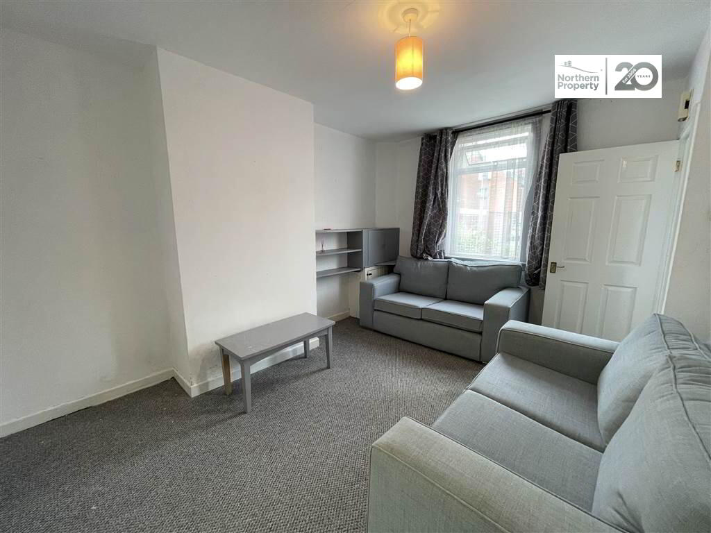 Photo 3 of 58 Olympia Drive, Belfast