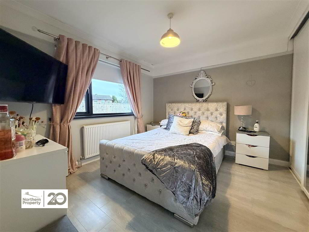 Photo 13 of 198 Lagmore Meadows, Belfast