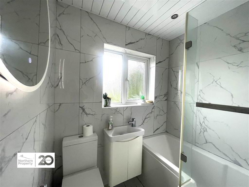 Photo 15 of 52 Ramoan Gardens, Belfast