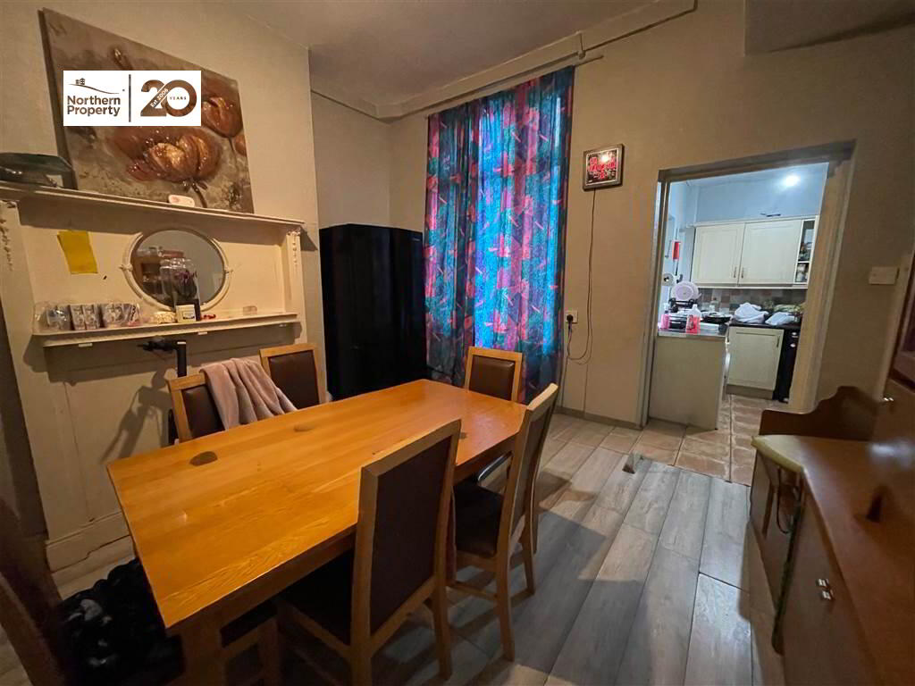 Photo 7 of 60 Springfield Road, Belfast