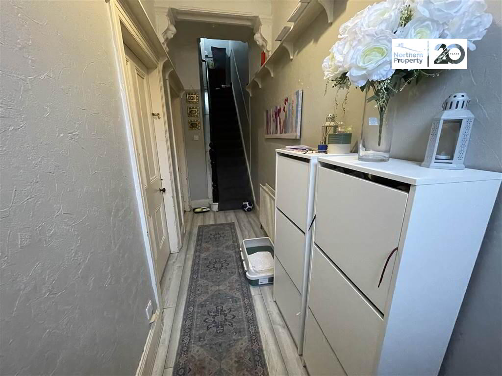 Photo 4 of 60 Springfield Road, Belfast