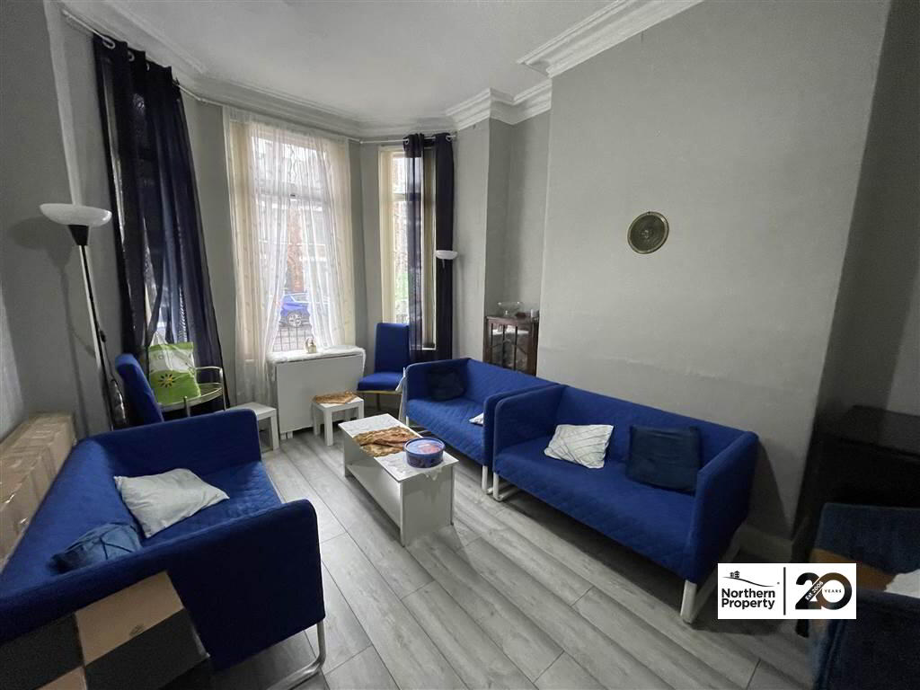 Photo 5 of 60 Springfield Road, Belfast