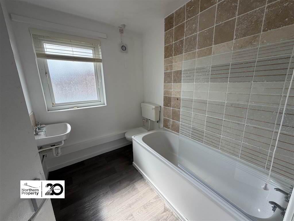 Photo 7 of 6b Glenties Drive, Belfast