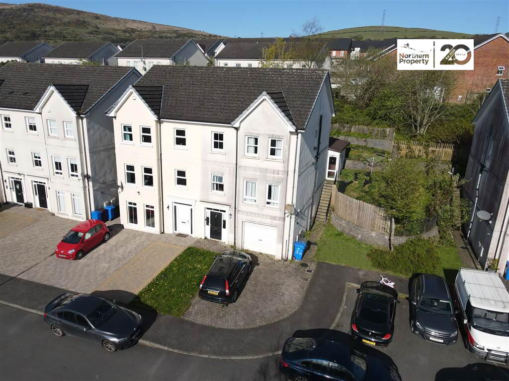 Photo 1 of 32 Mill Valley North, Belfast