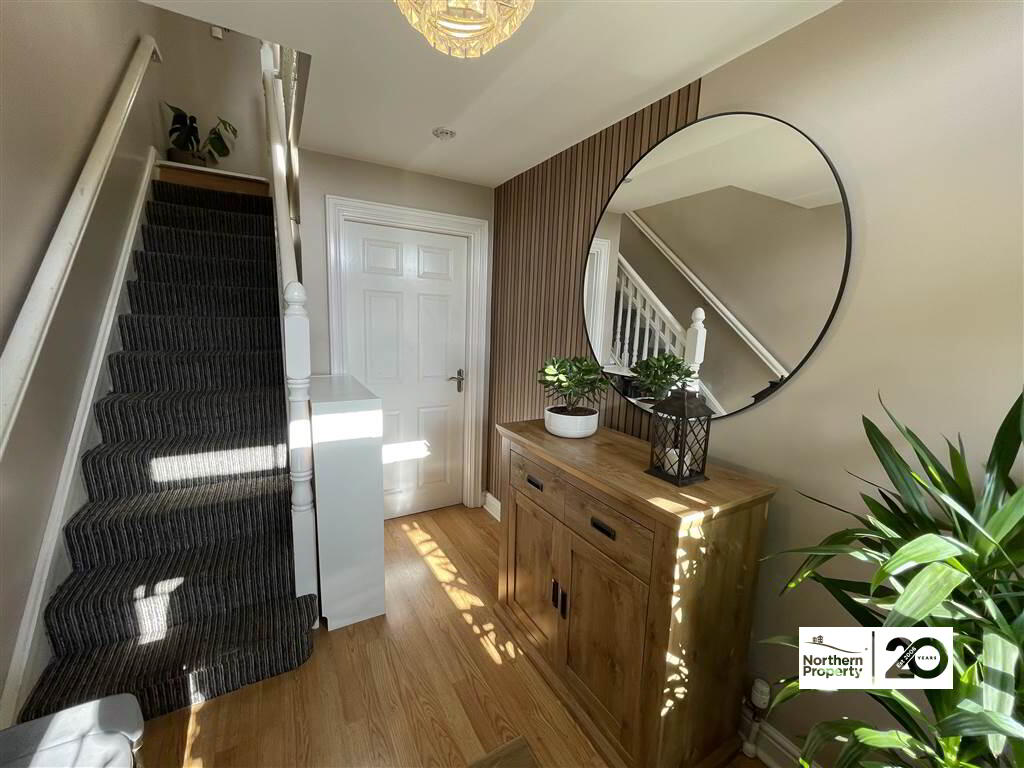 Photo 2 of 32 Mill Valley North, Belfast