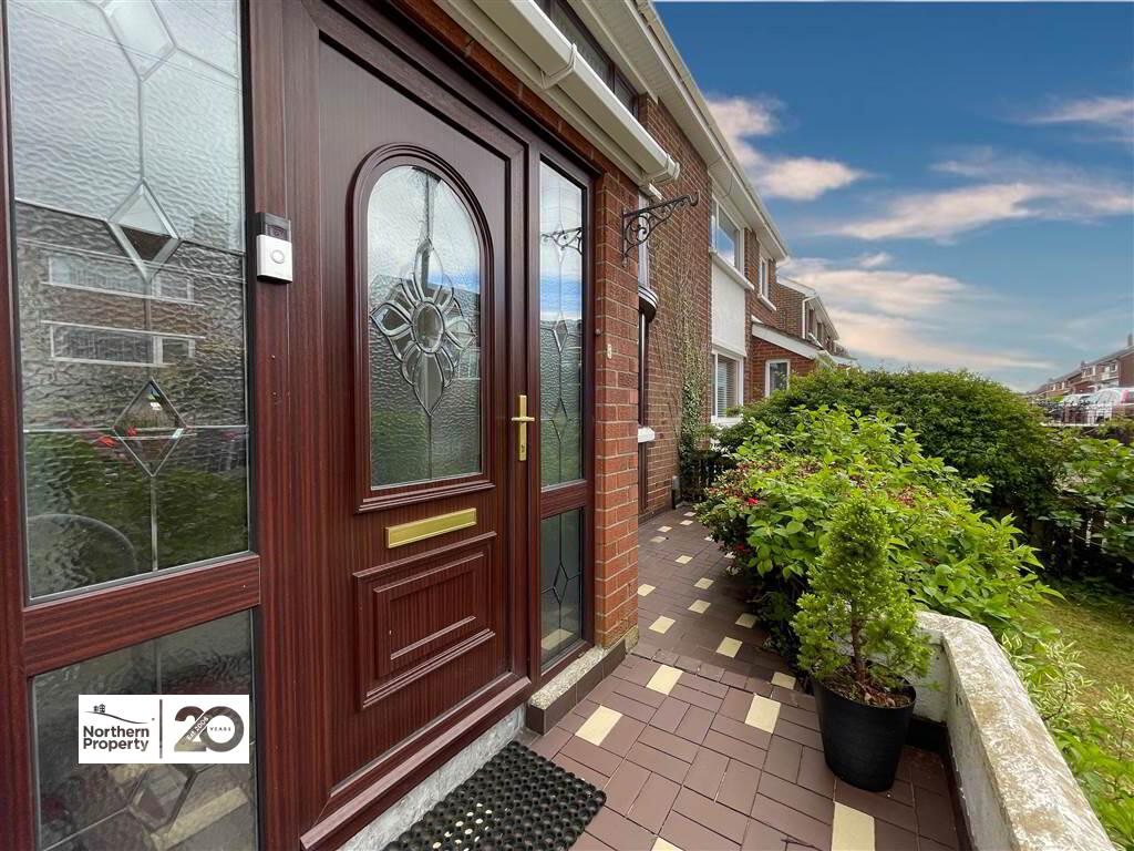 Photo 3 of 55 Willowvale Avenue, Belfast