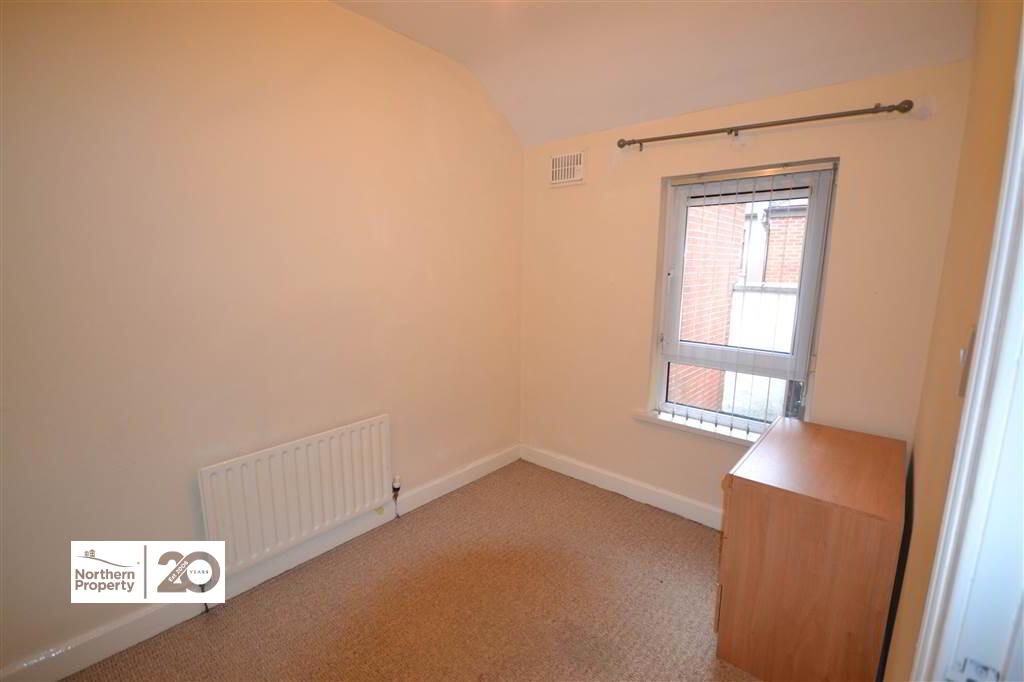 Photo 12 of 1 Beechmount Parade, Belfast