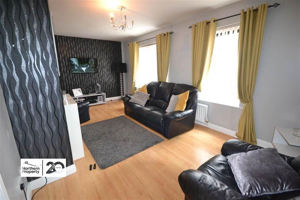 Photo 3 of 14 Colinbrook Gardens, Poleglass, Belfast