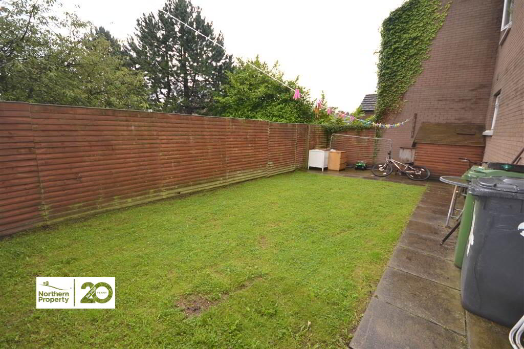Photo 21 of 14 Colinbrook Gardens, Poleglass, Belfast