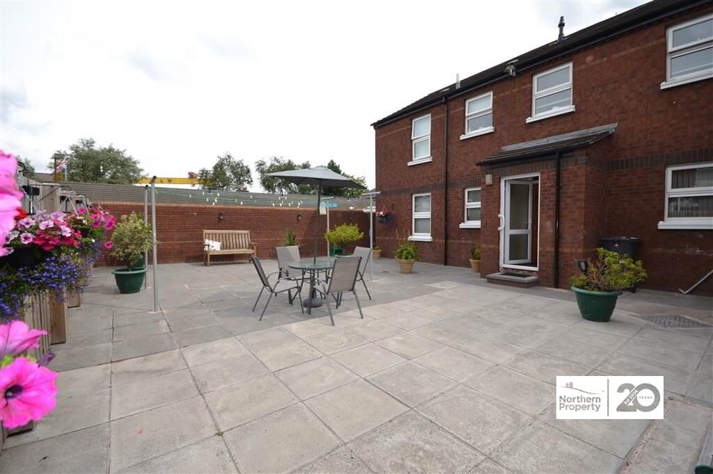 Photo 8 of 4 St Matthews Court, Belfast