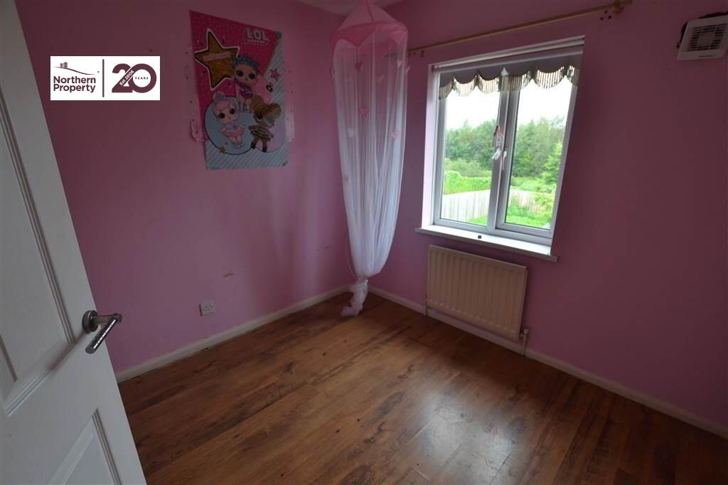 Photo 8 of 21 Norglen Drive, Belfast