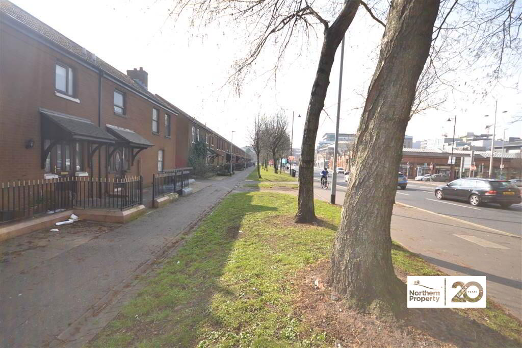 Photo 18 of 37 Friendly Street, Belfast