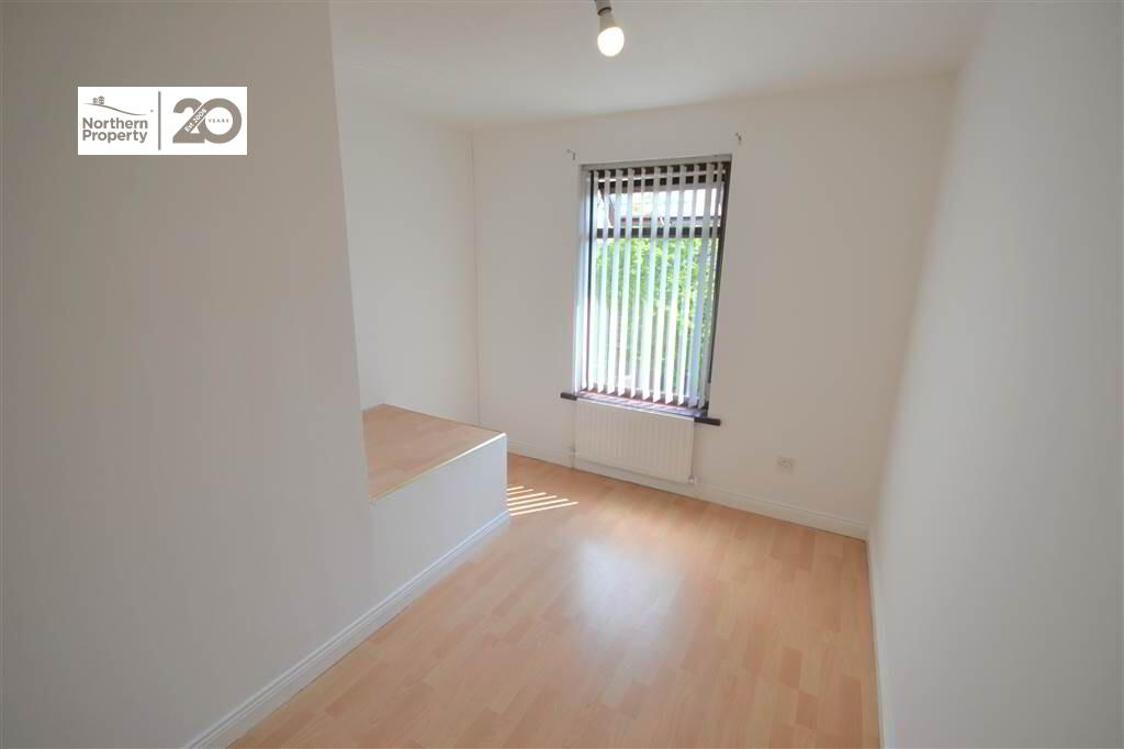 Photo 13 of 7 Waterford Way, Belfast