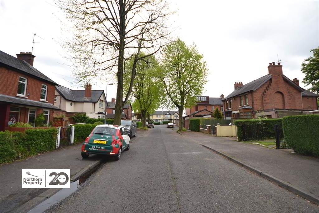 Photo 4 of 6 St James Avenue, Belfast