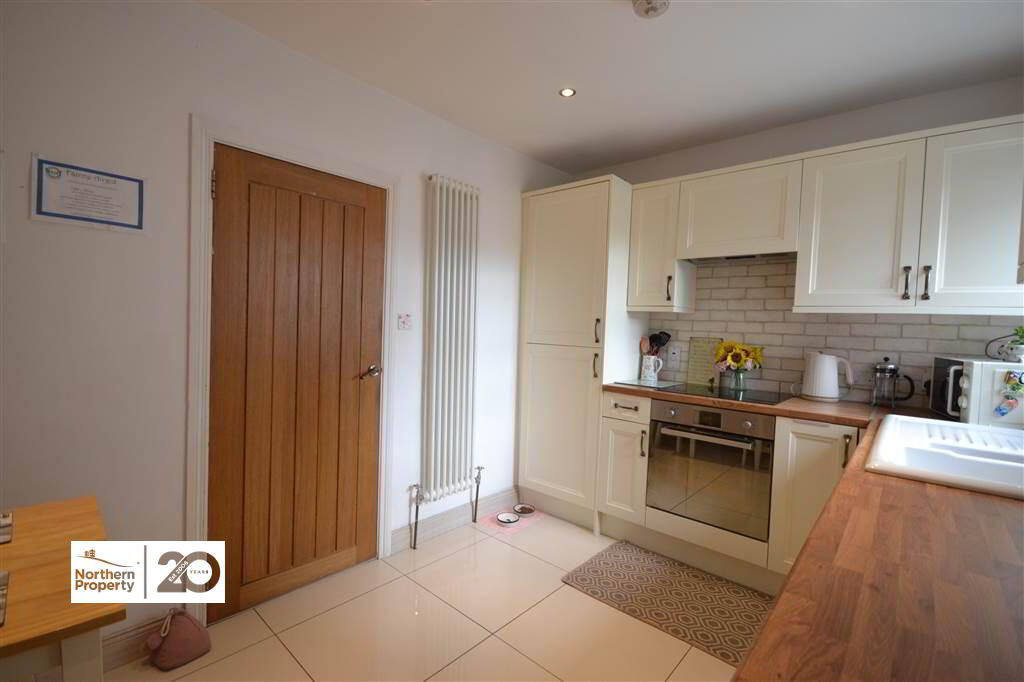 Photo 8 of 92 Iveagh Street, Belfast