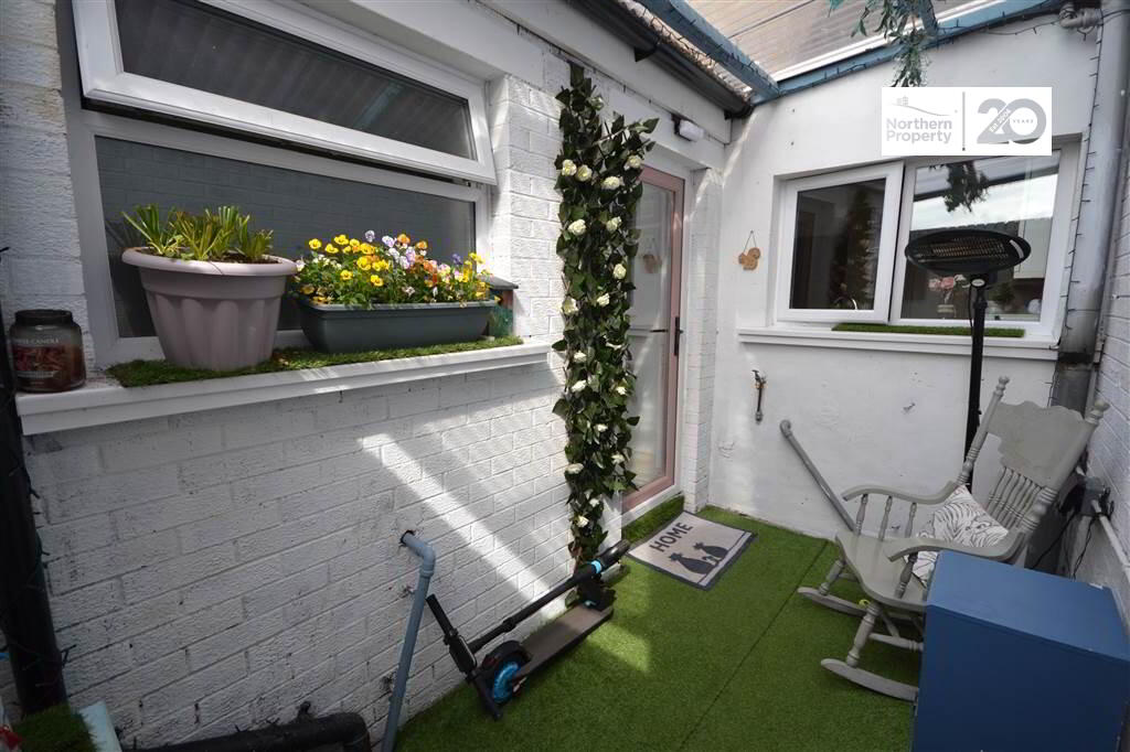 Photo 27 of 92 Iveagh Street, Belfast