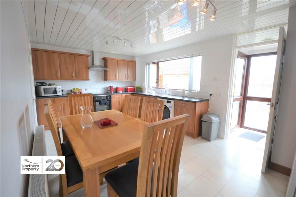 Photo 5 of 16 Glencolin Close, Belfast