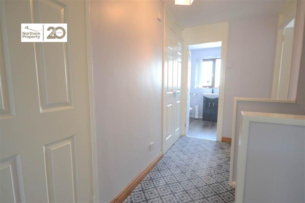 Photo 9 of 16 Glencolin Close, Belfast