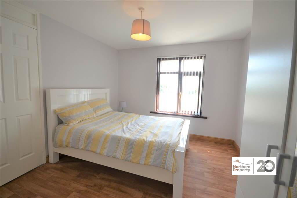 Photo 11 of 16 Glencolin Close, Belfast