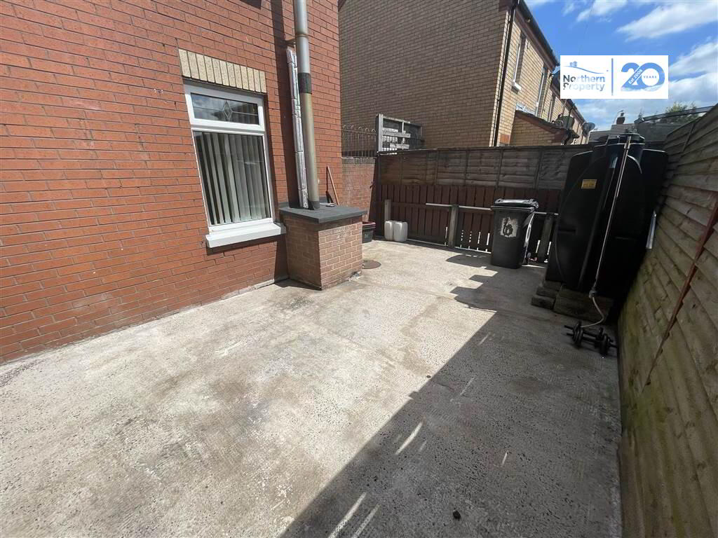 Photo 21 of 6 Lisfaddan Crescent, Belfast