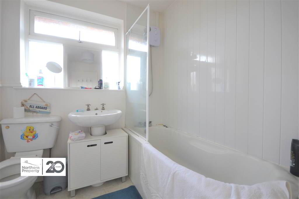 Photo 12 of 8 Cairns Street, Belfast