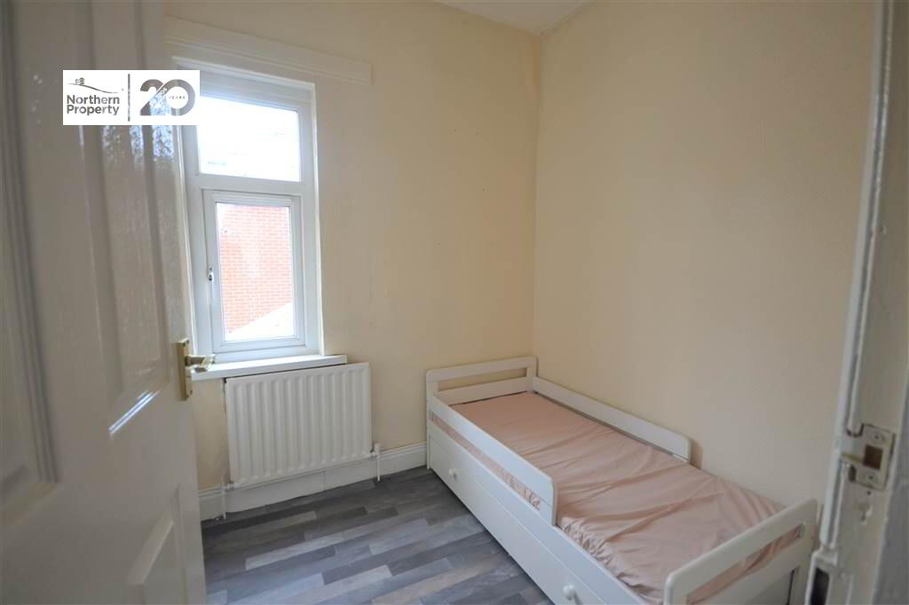 Photo 10 of 55 Beechmount Parade, Belfast