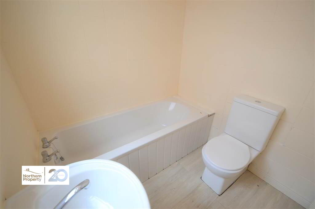 Photo 11 of 55 Beechmount Parade, Belfast