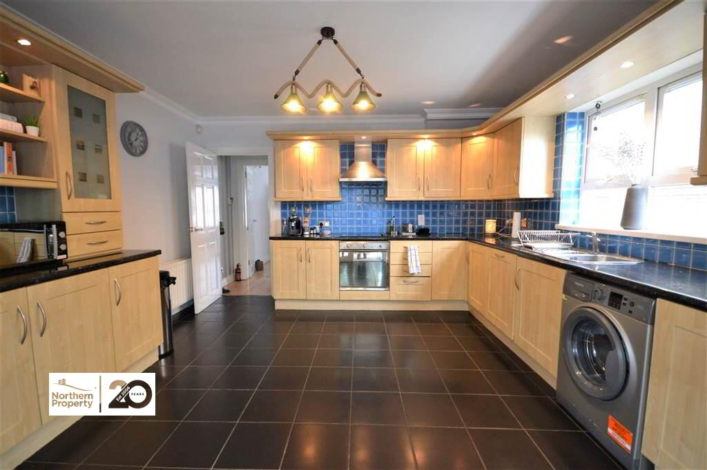 Photo 10 of 9 Summerhill Mews, Belfast