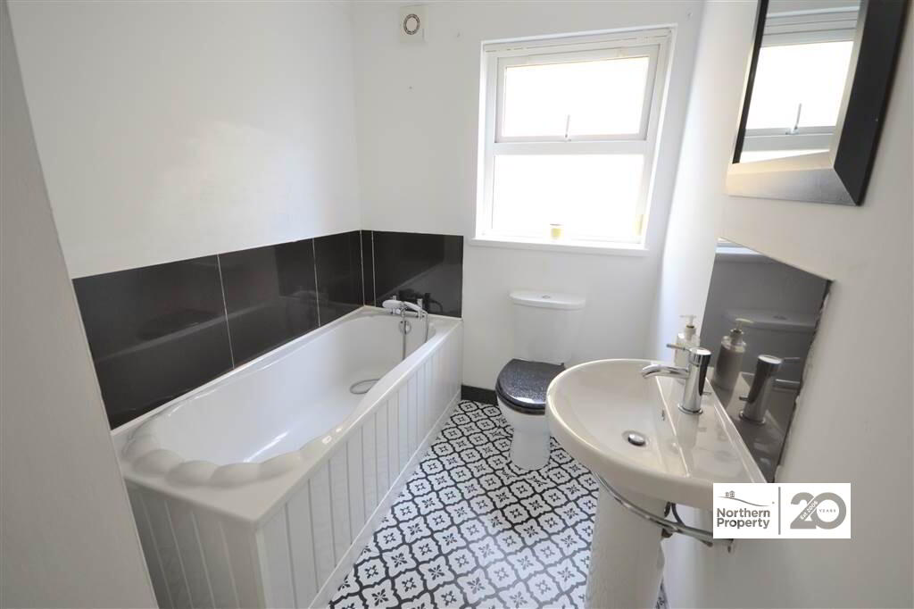 Photo 18 of 9 Summerhill Mews, Belfast