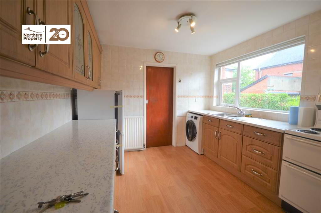 Photo 8 of 1 Springdale Gardens, Belfast