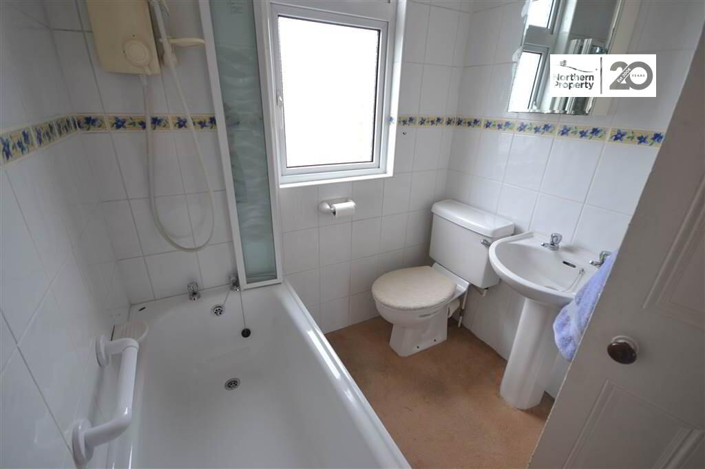 Photo 17 of 1 Springdale Gardens, Belfast