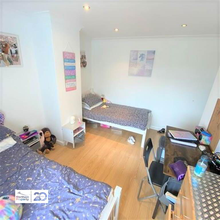 Photo 10 of 9 Corrina Avenue, Dunmurry, Belfast
