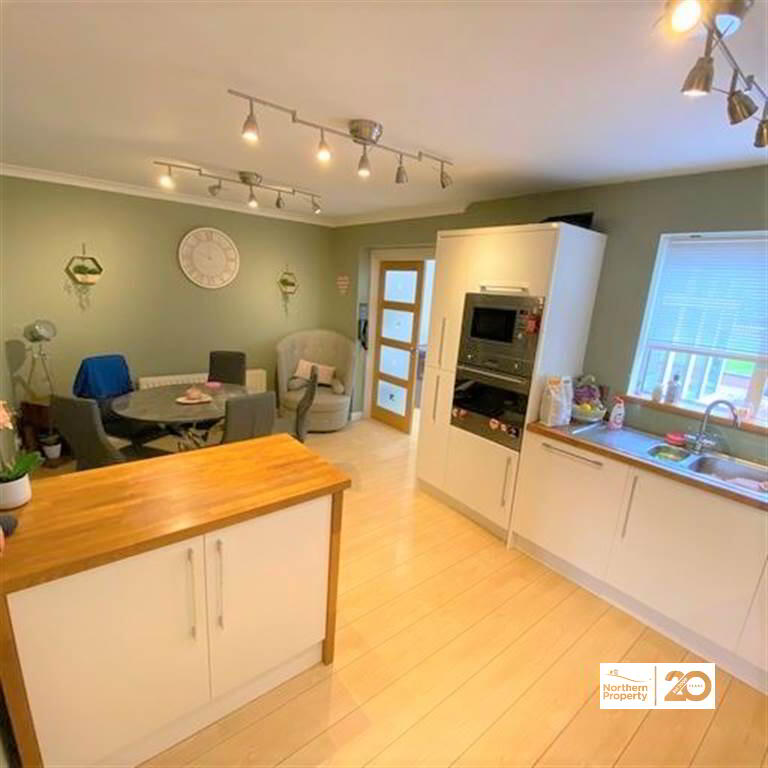 Photo 3 of 9 Corrina Avenue, Dunmurry, Belfast