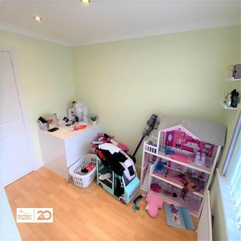 Photo 12 of 9 Corrina Avenue, Dunmurry, Belfast