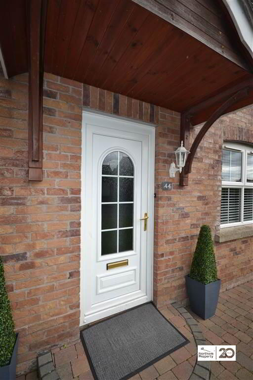 Photo 18 of 44 Mount Eagles Avenue, Dunmurry, Belfast