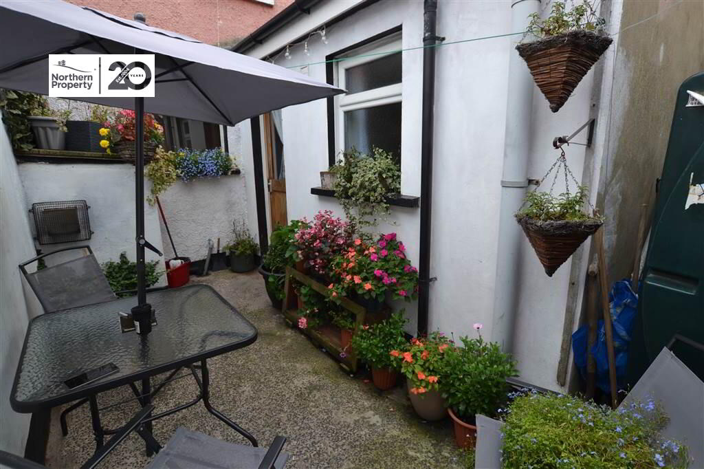 Photo 12 of 5 Beechmount Street, Belfast