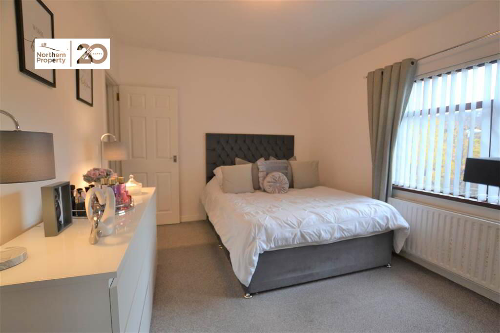 Photo 11 of 19 Springfield Drive, Belfast