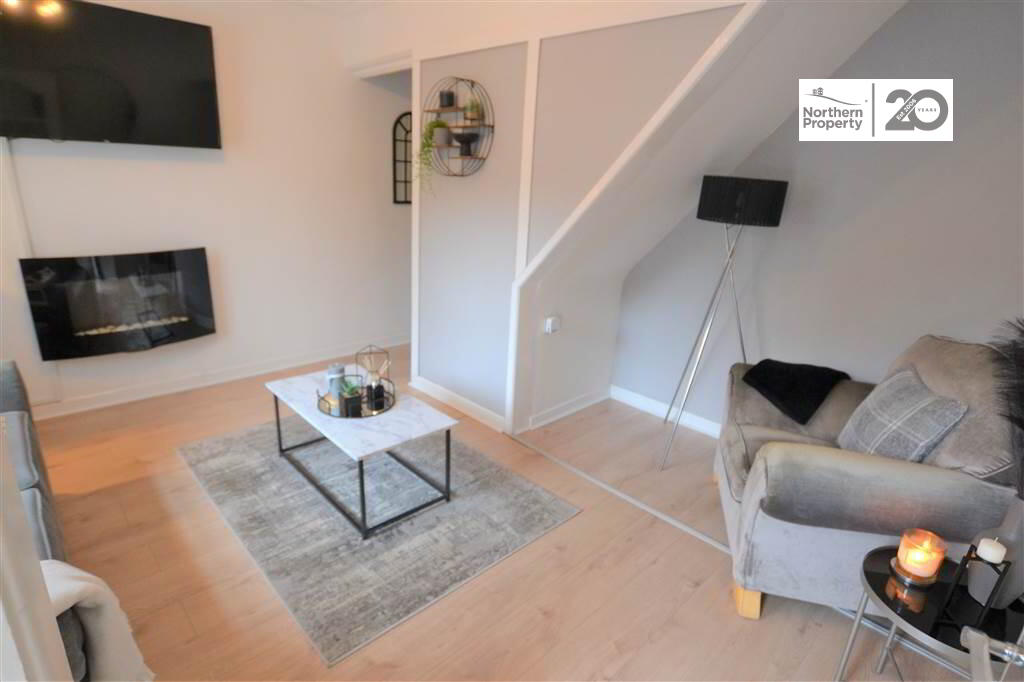 Photo 5 of 19 Springfield Drive, Belfast