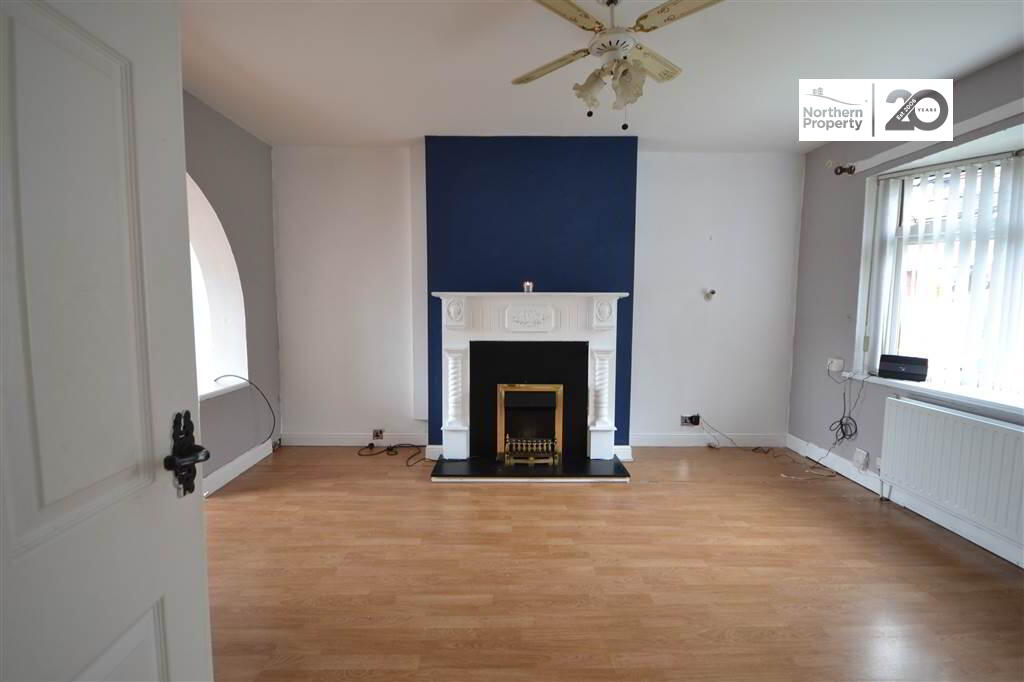 Photo 5 of 75 Dermott Hill Road, Belfast