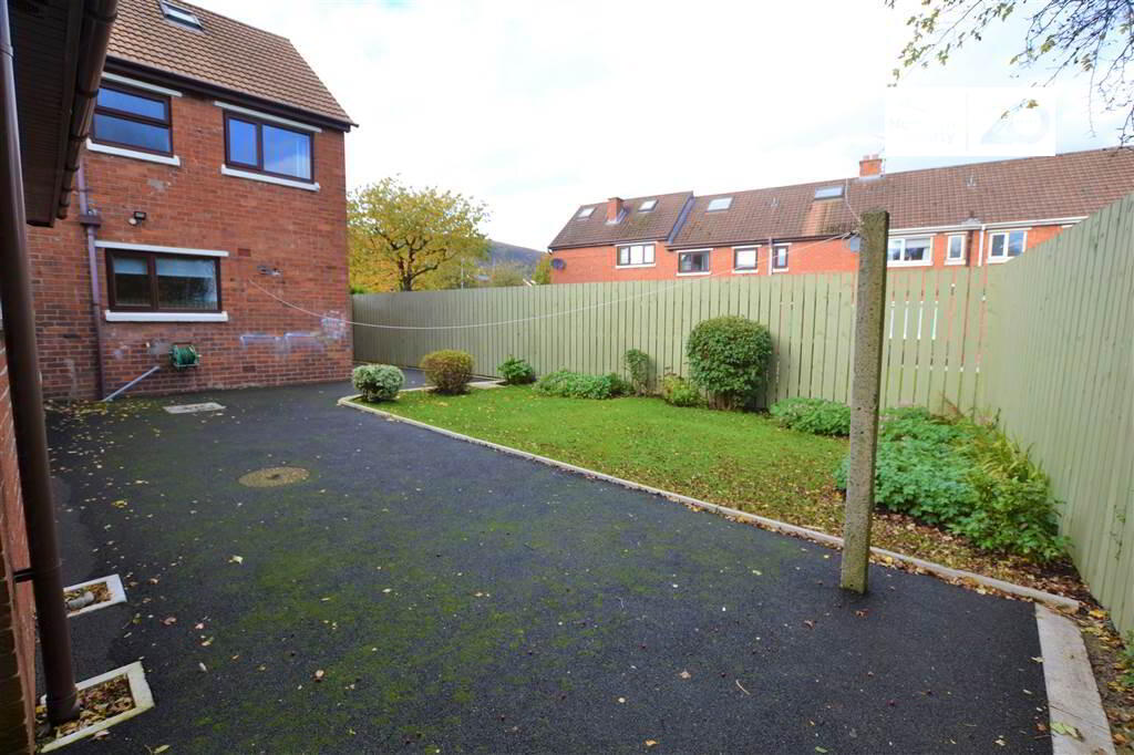 Photo 19 of 71 Bingnian Drive, Belfast