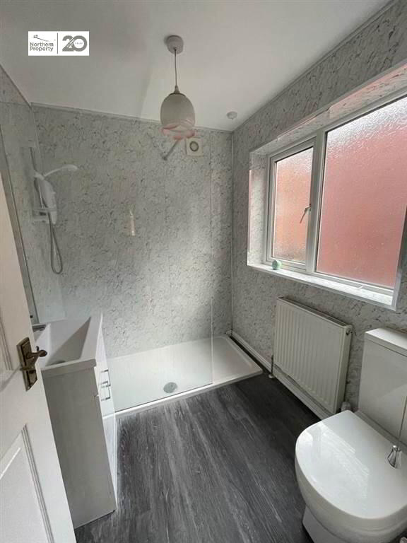 Photo 8 of 11 Earlscourt Street, Belfast