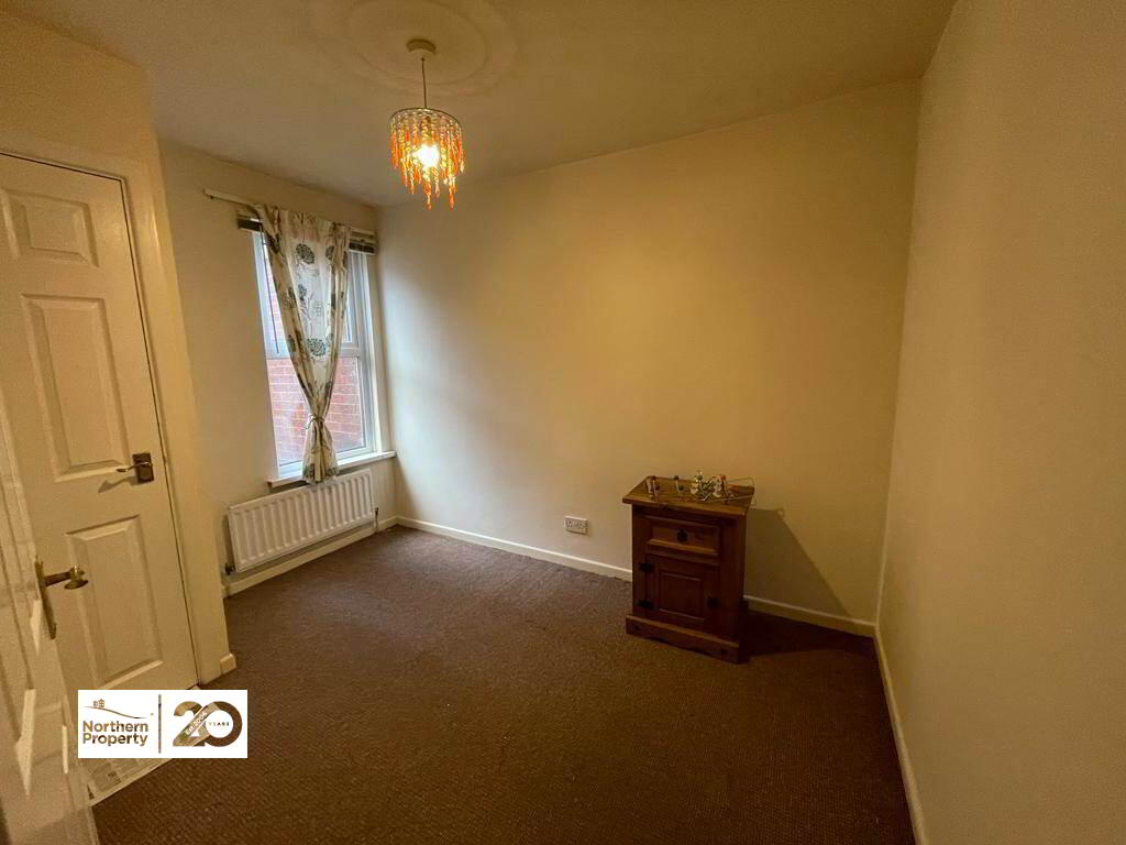 Photo 11 of 11 Earlscourt Street, Belfast